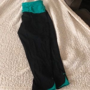 Underarmour compression leggings